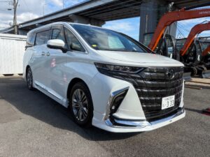 Toyota Alphard Z 2023 With Modellista Body Kit (White) – 8289